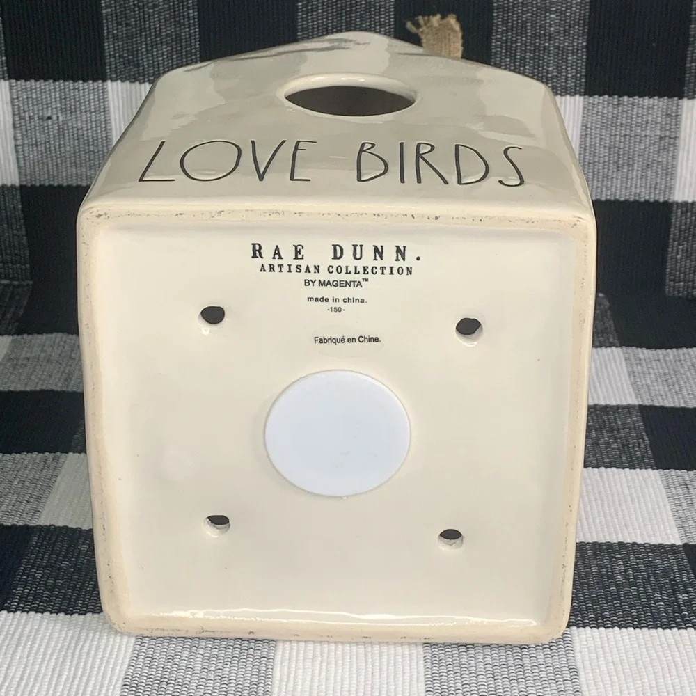 NWT- Rae Dunn “LOVE BIRDS” New Birdhouse Ceramic Large 🕊🏠